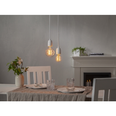 Star Trading smart LED glob 806lm E27 7W